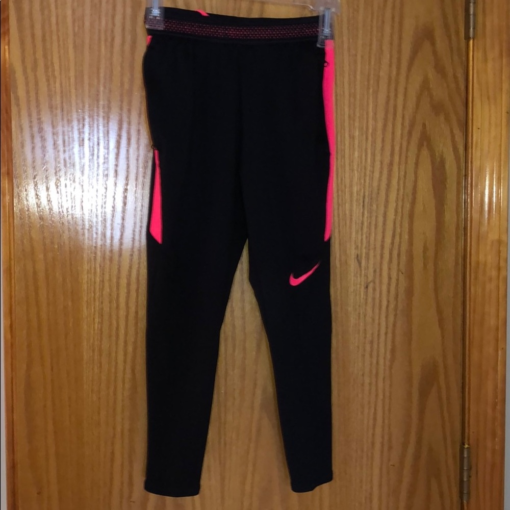 Small Nike Compression Capris